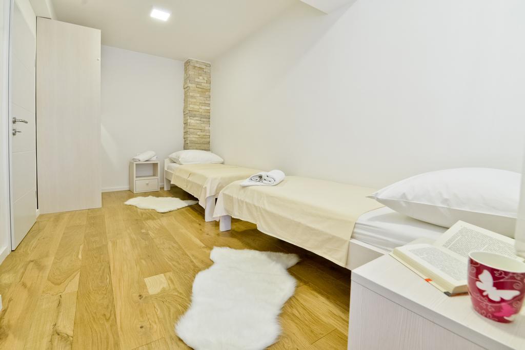 Apartment Domalu Old Town Задар Екстериор снимка