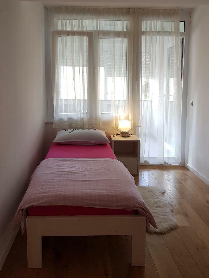 Apartment Domalu Old Town Задар Екстериор снимка